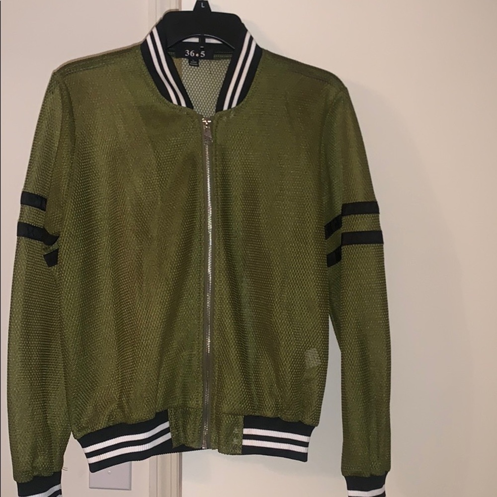 Green mesh jacket